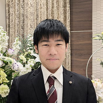 広島市で葬儀・葬式・家族葬ができる式場 家族葬の広仏 吉島のスタッフ